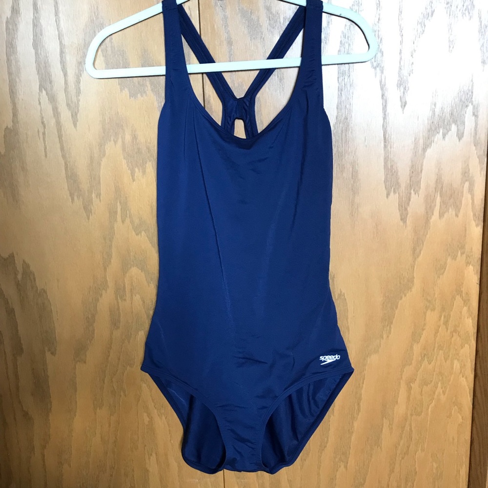 Women’s Navy Speedo Size 14